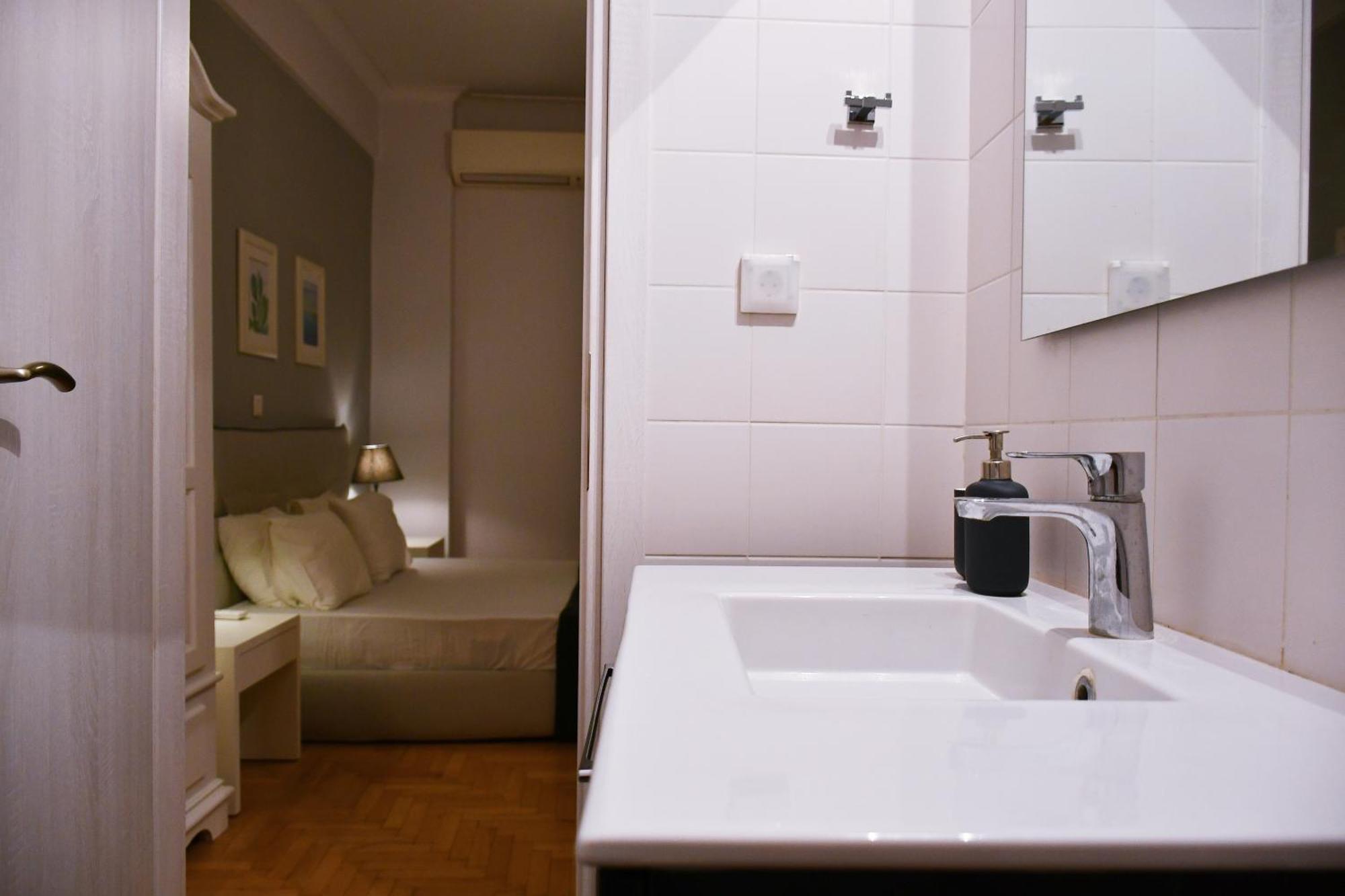 Flat Near Acropolis Hill Atenas Exterior foto